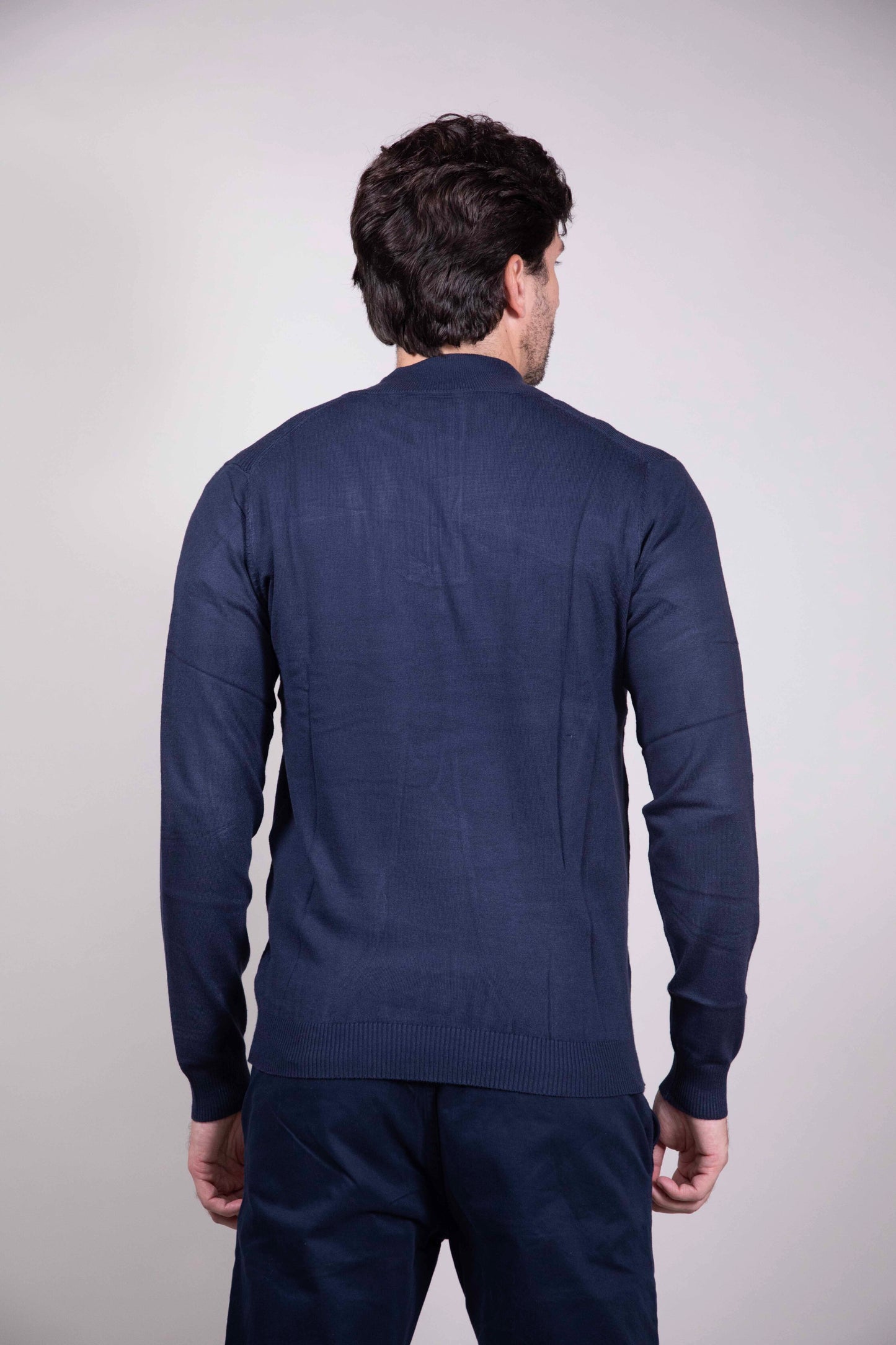 Suéter Quarter Zip com Detalhe no Ombro