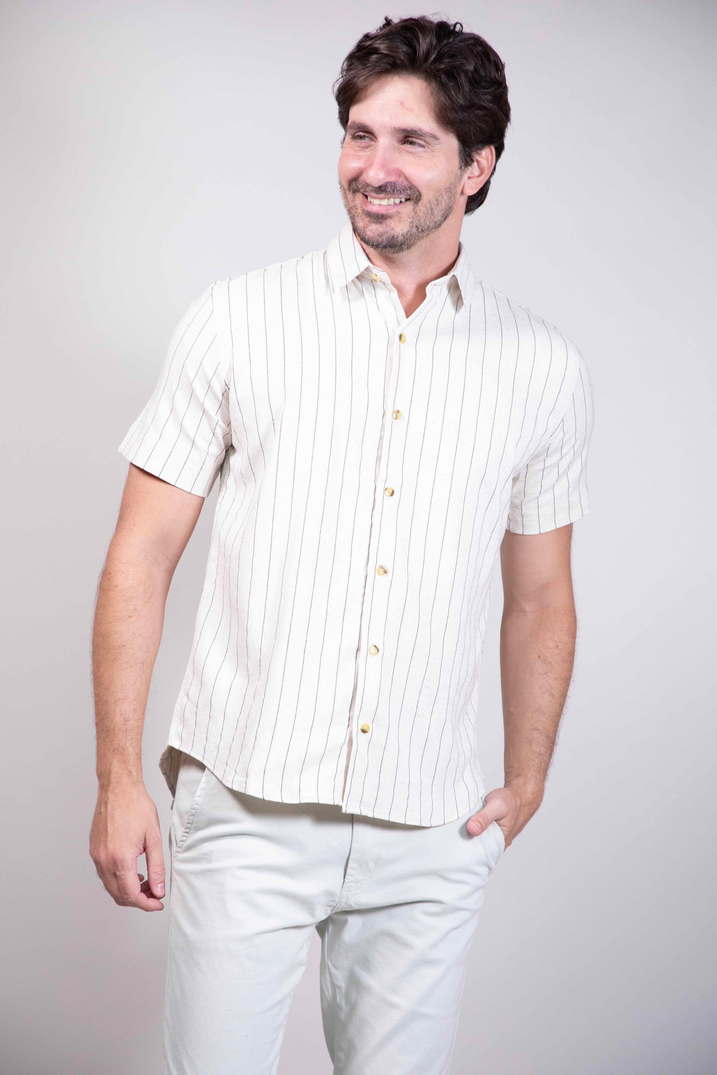Camisa Risca de Giz Manga Curta