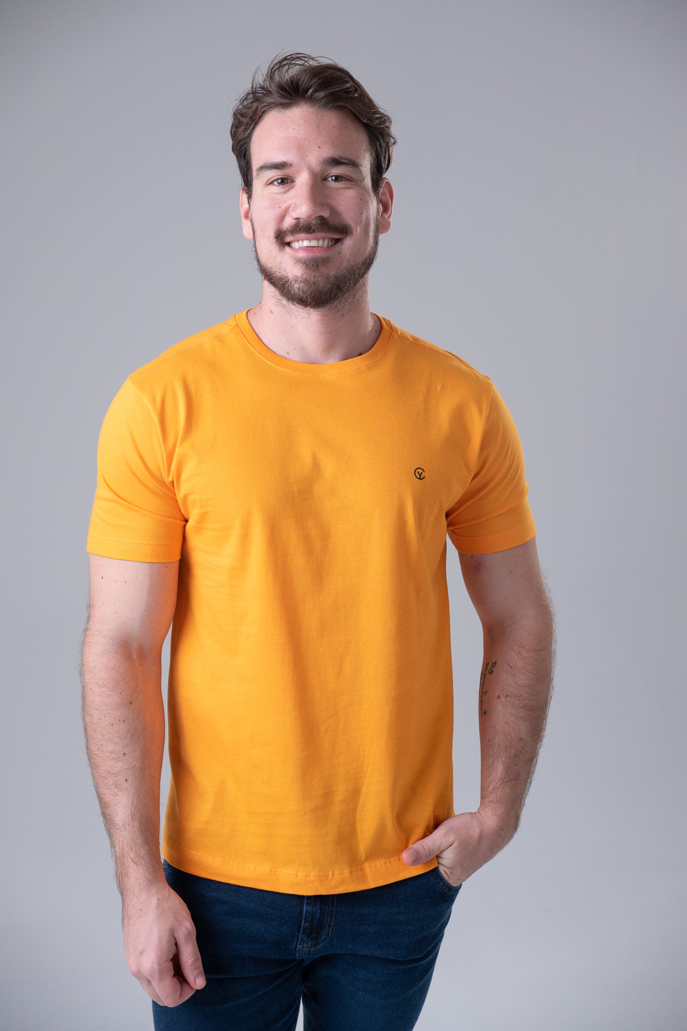Camiseta Básica